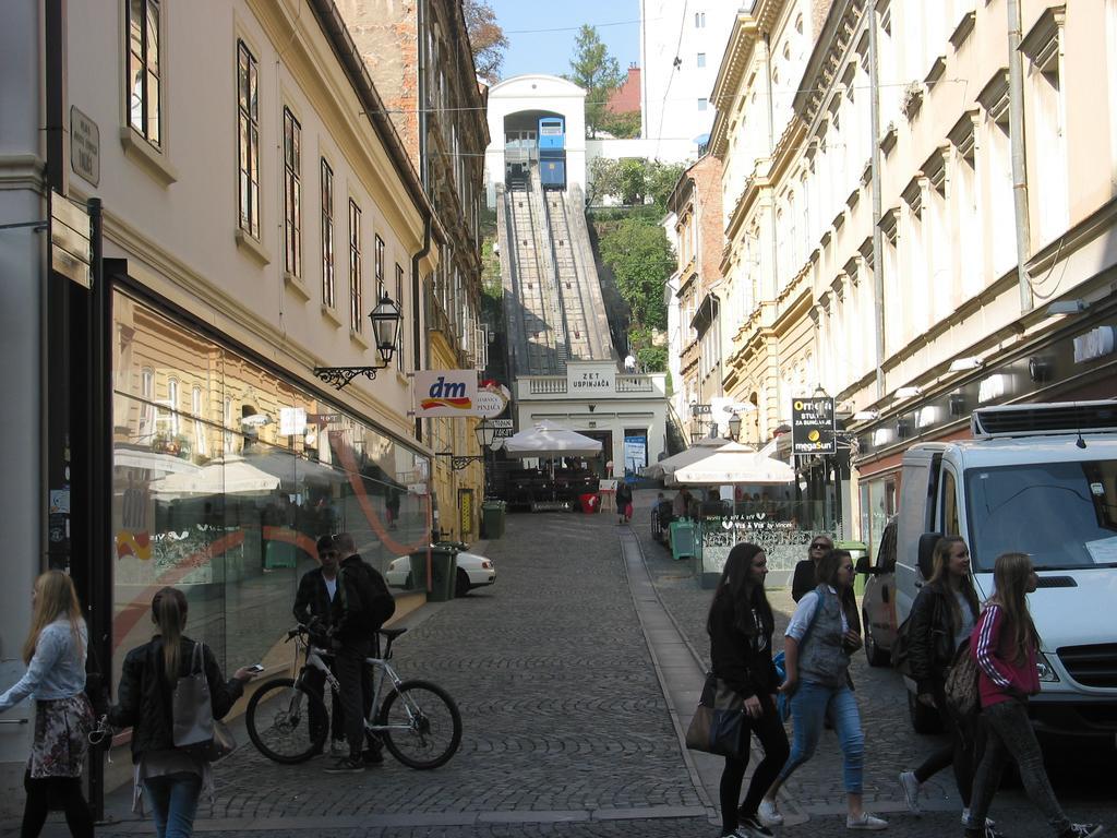 Apartment Fleger Zagreb Ruang foto